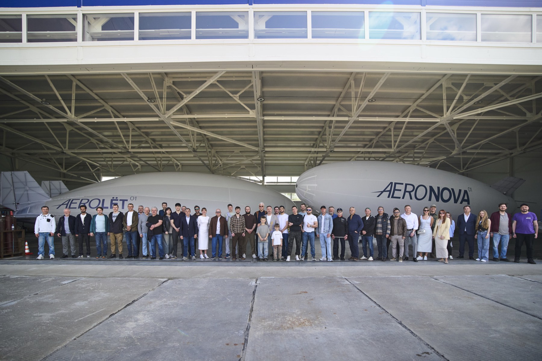AERONOVA team — group photo